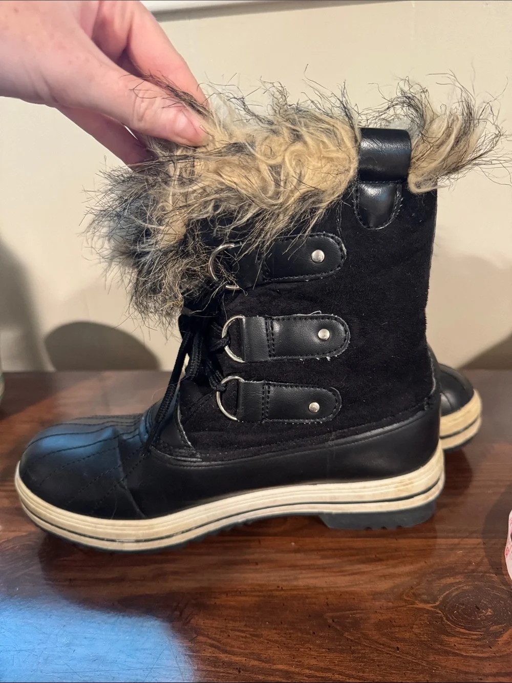 Polar Faux Fur Trim Black Winter Boots